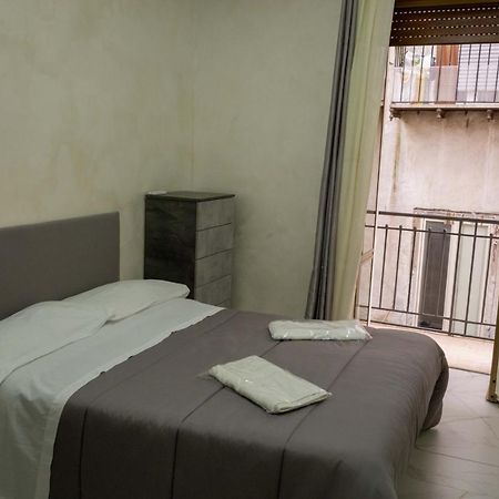 Casa Vacanza Russo Enzo Napoli Bagian luar foto