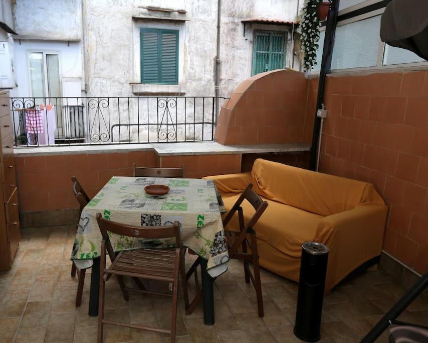 Casa Vacanza Russo Enzo Napoli Bagian luar foto