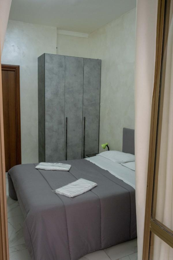 Casa Vacanza Russo Enzo Napoli Bagian luar foto