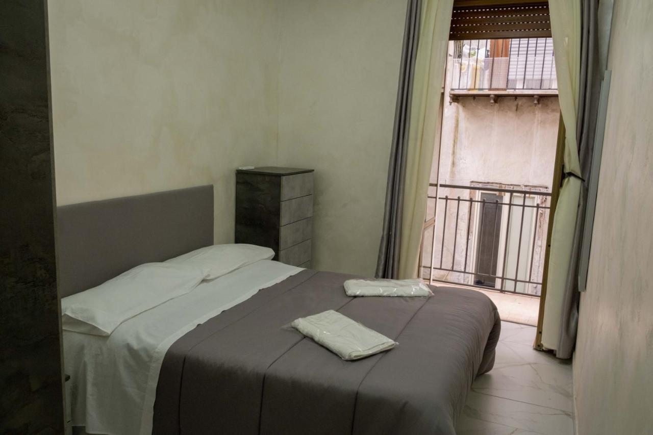 Casa Vacanza Russo Enzo Napoli Bagian luar foto