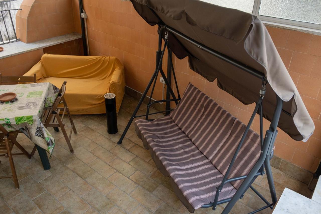 Casa Vacanza Russo Enzo Napoli Bagian luar foto