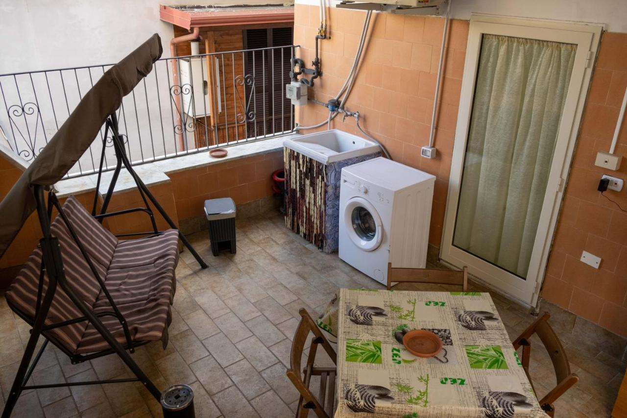 Casa Vacanza Russo Enzo Napoli Bagian luar foto