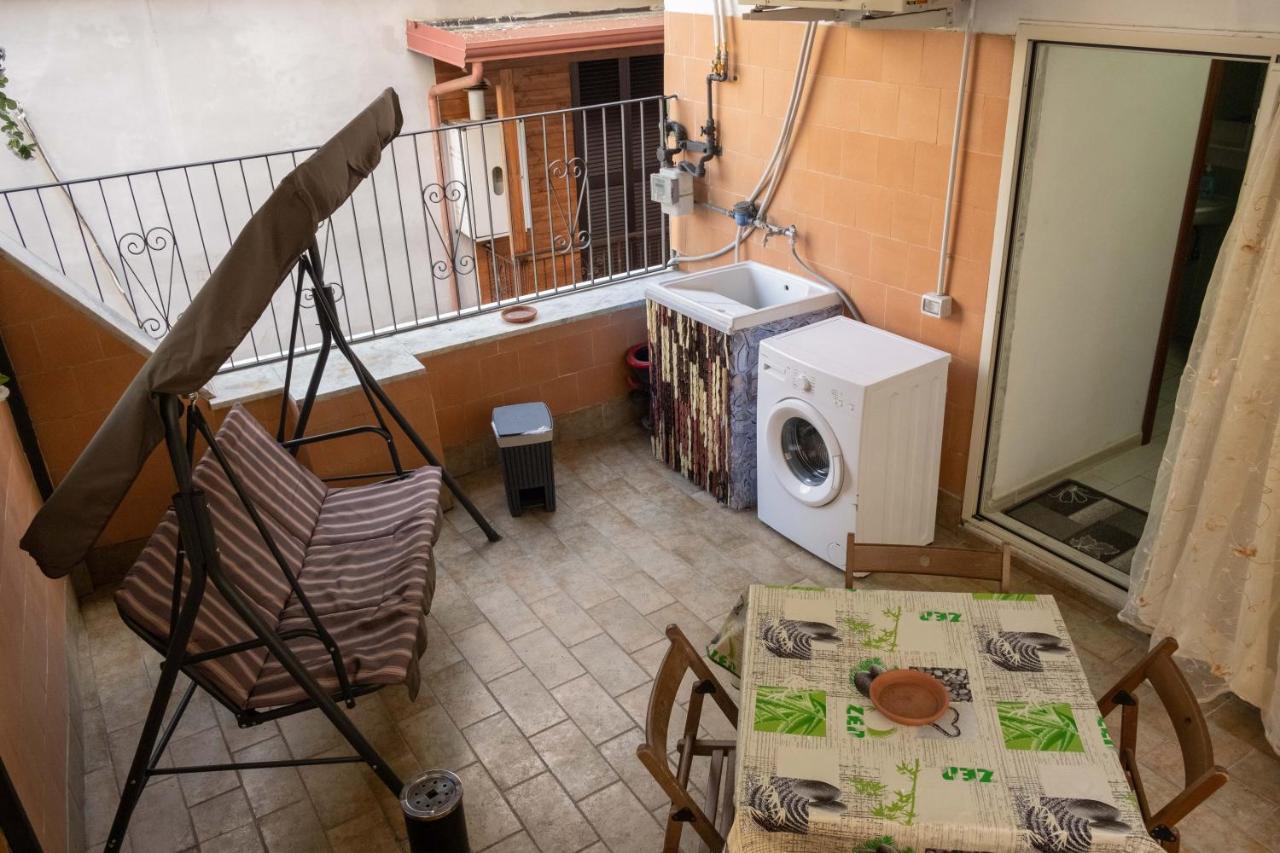 Casa Vacanza Russo Enzo Napoli Bagian luar foto